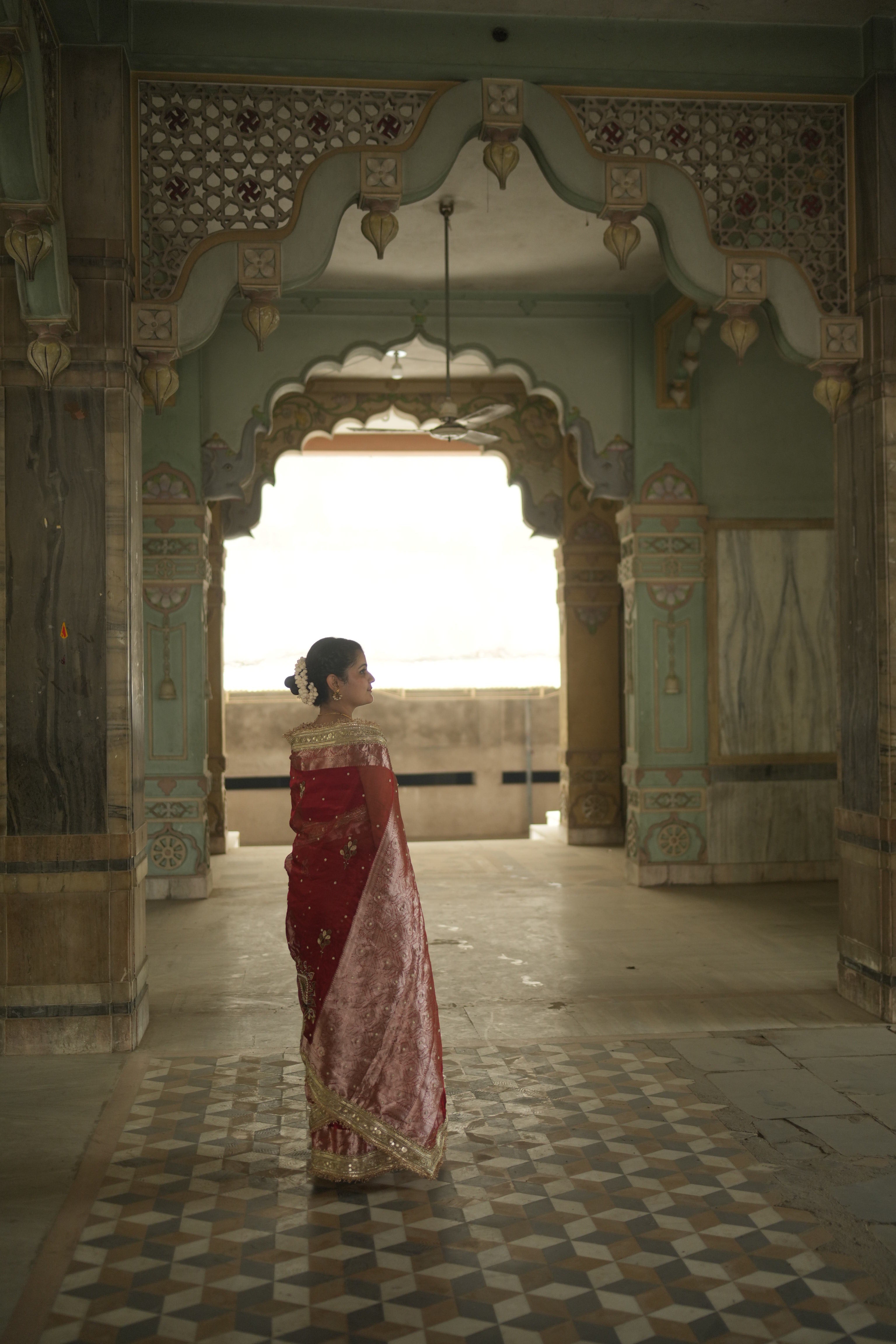 Ishq Ki Kahani - Pure Tissue Silk Saree With Hand Embroidery