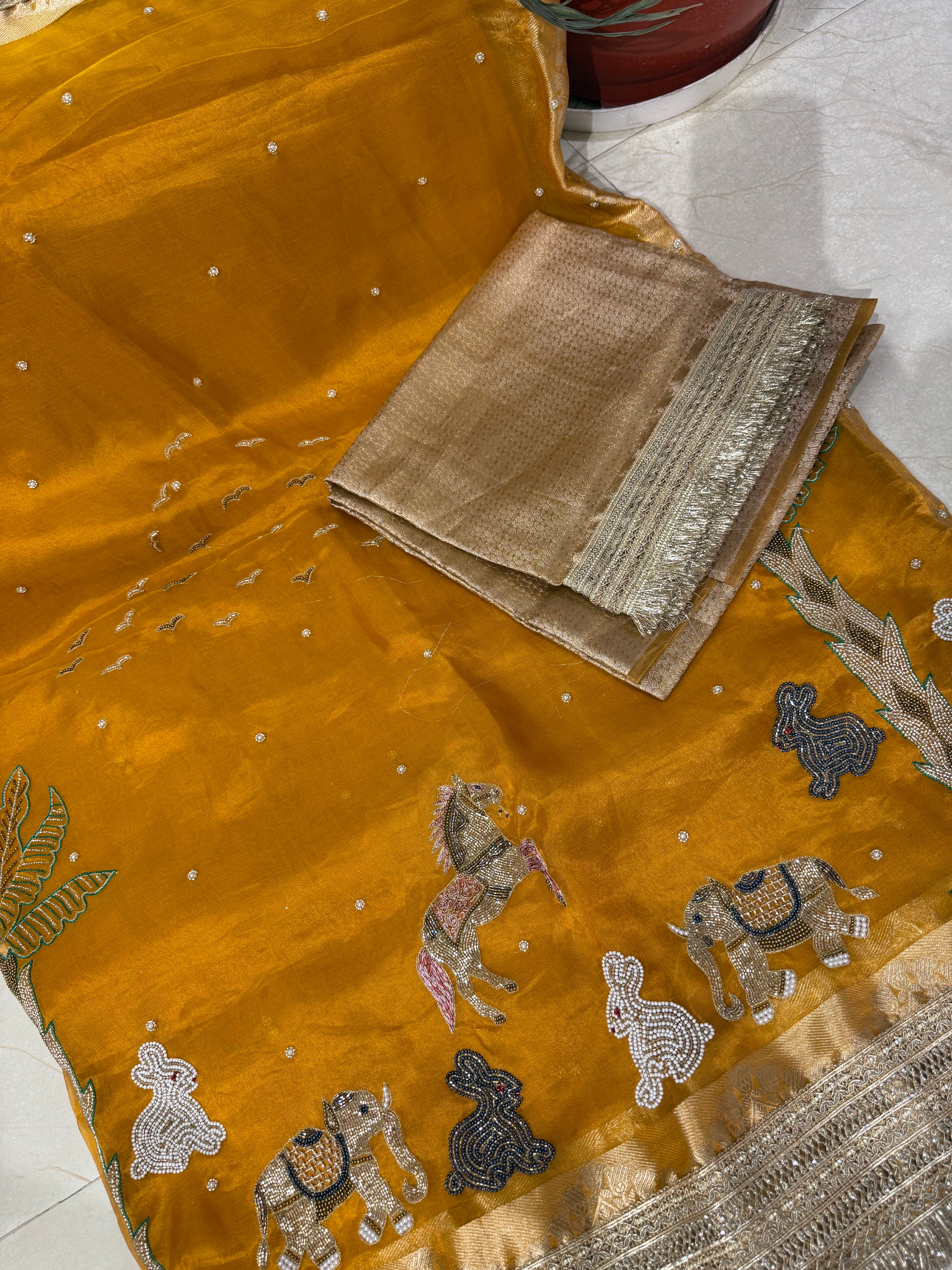 Peeli Waali Saree
