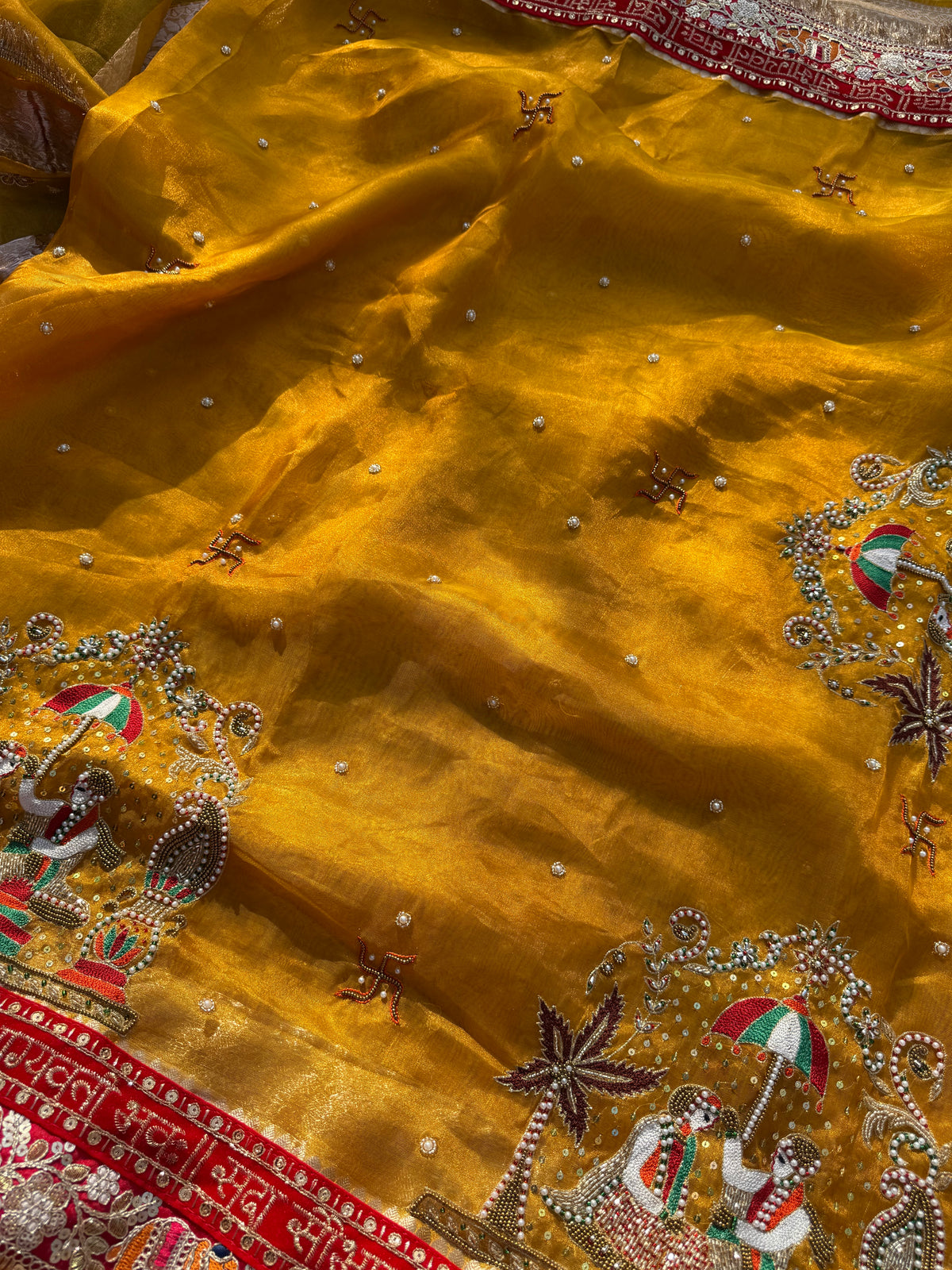 Bihayati Waali Saree - Pure Tissue Silk Saree