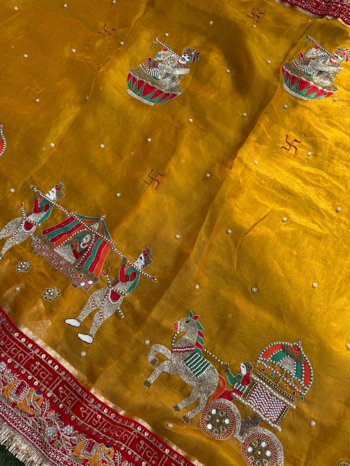 Saat Vachan Waali Saree