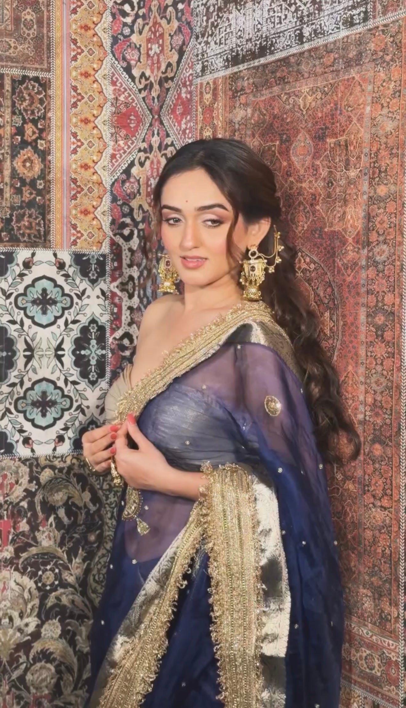 Tanya Waali Saree