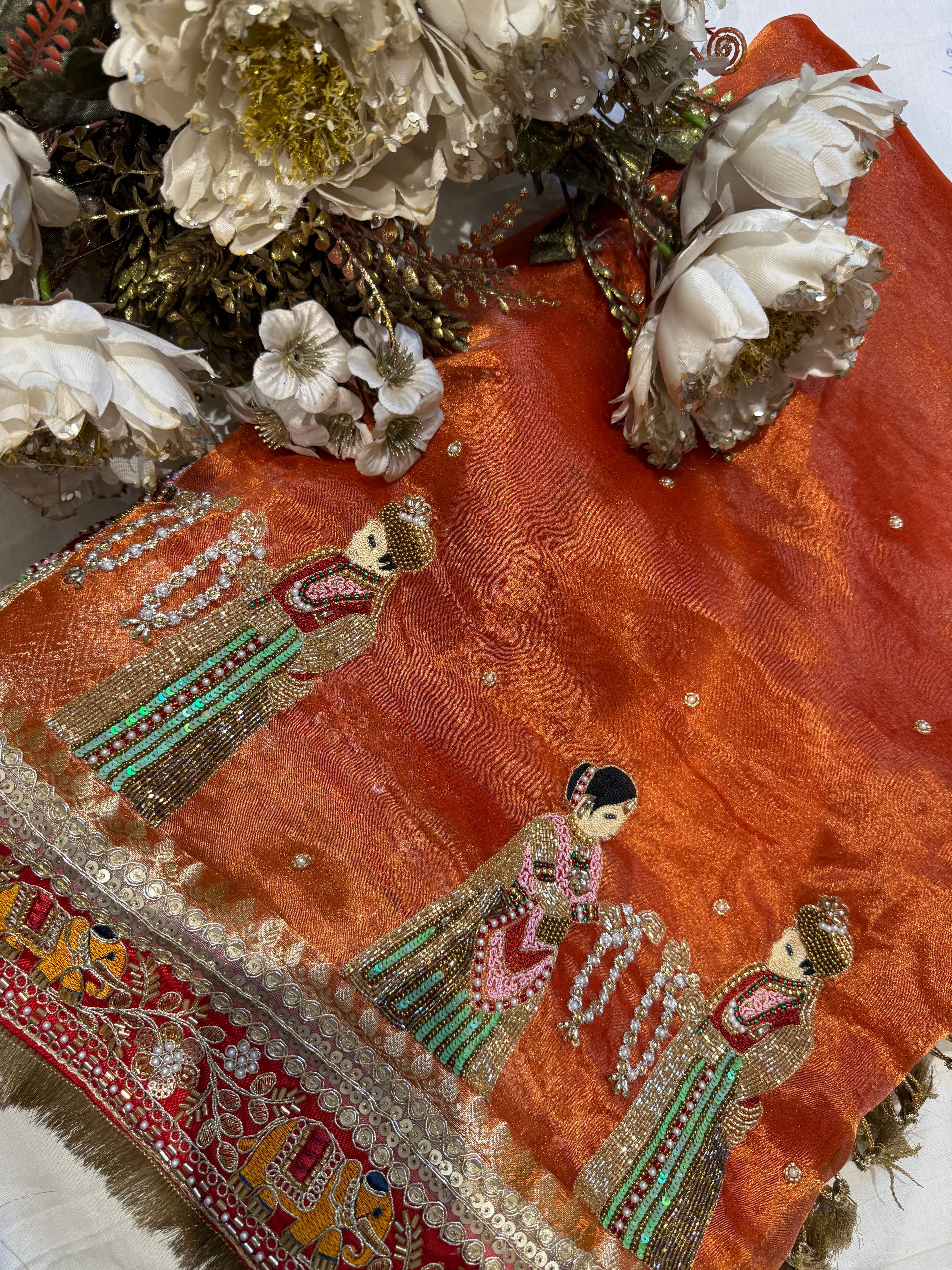 Gajri Varmala Waali Saree