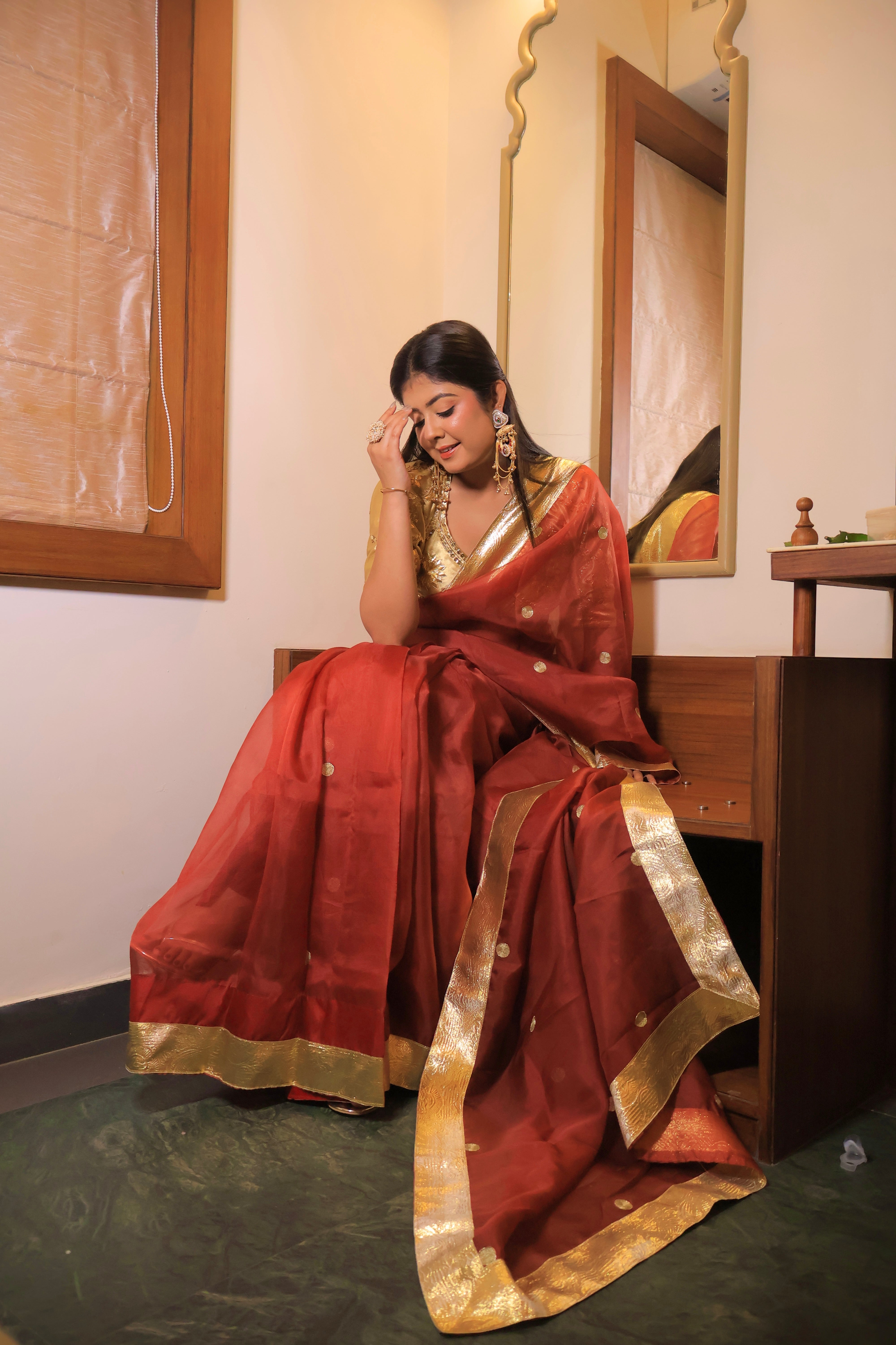 Rajkumari - Sitara Aangi Saree Set