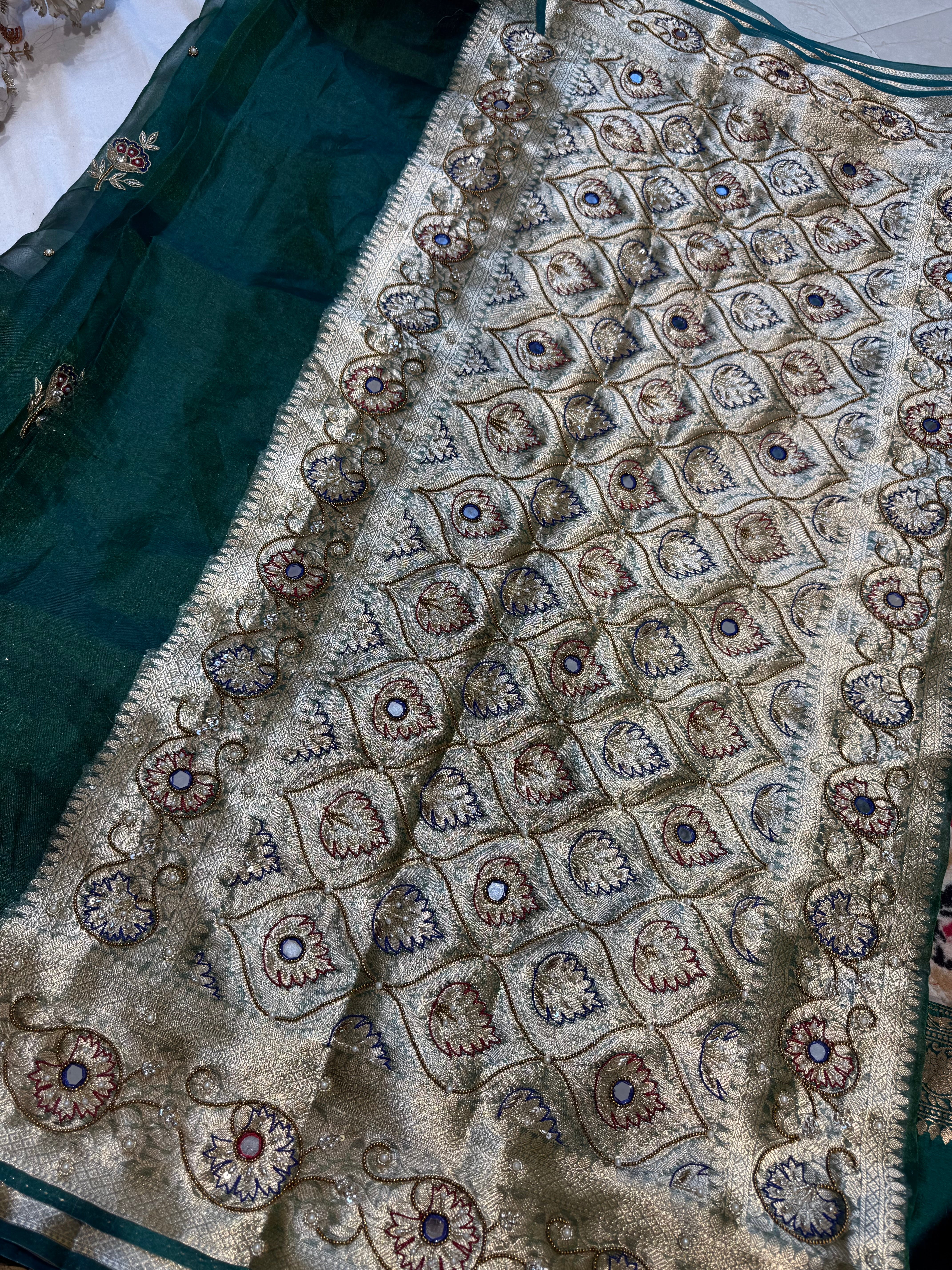 Dulhan Ki Mummy Ki Saree