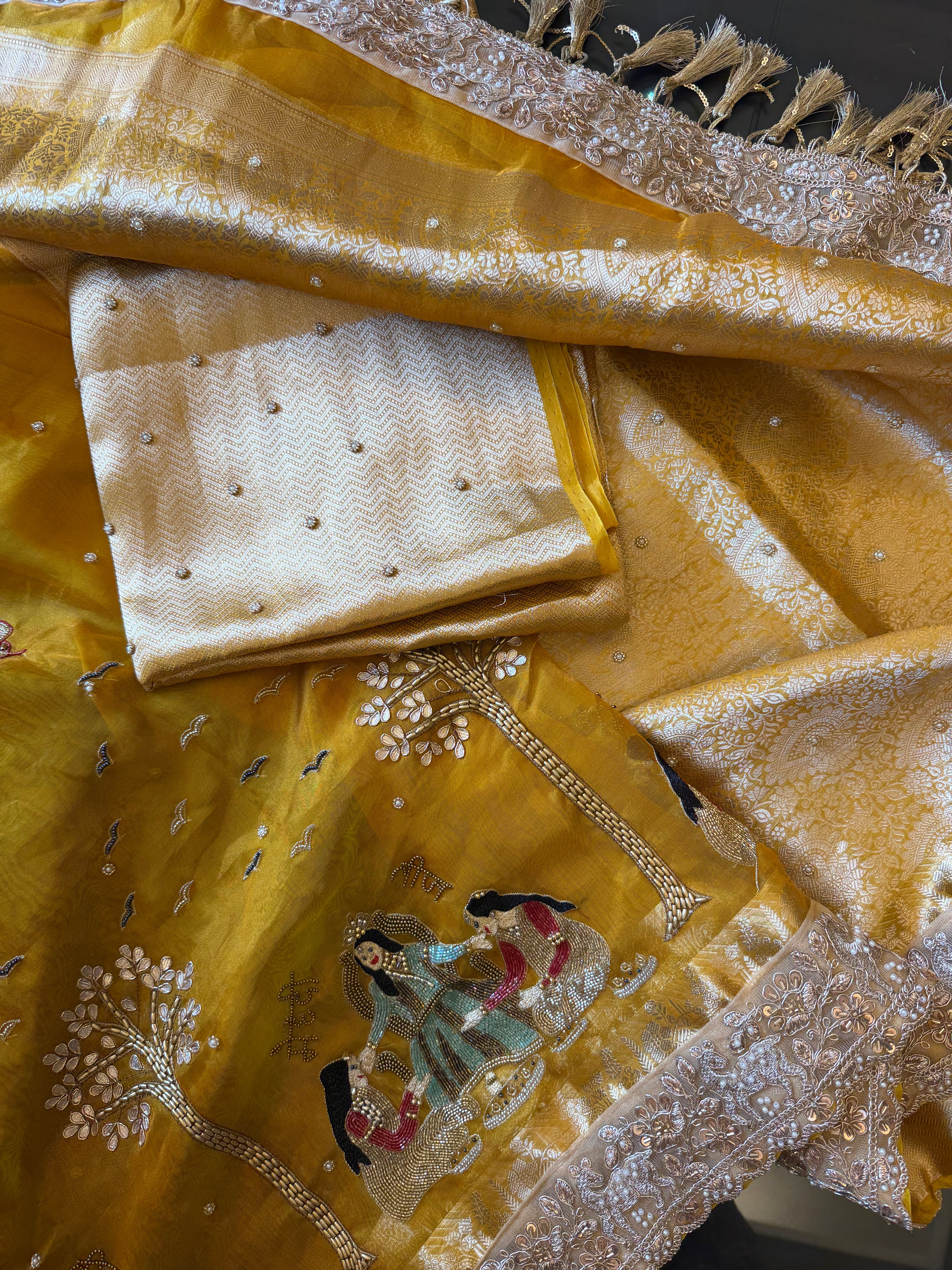 Teej Waali Saree