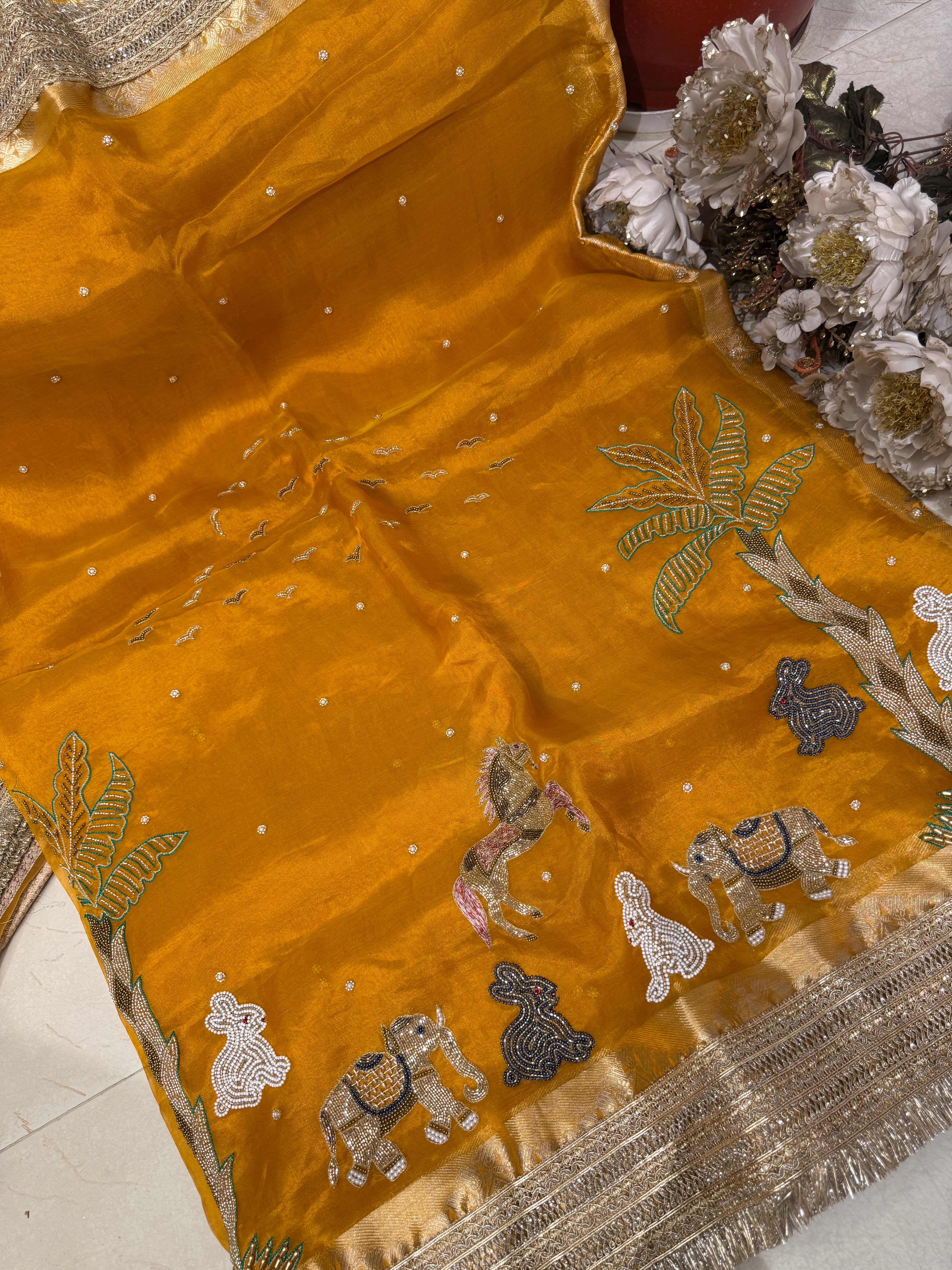 Peeli Waali Saree