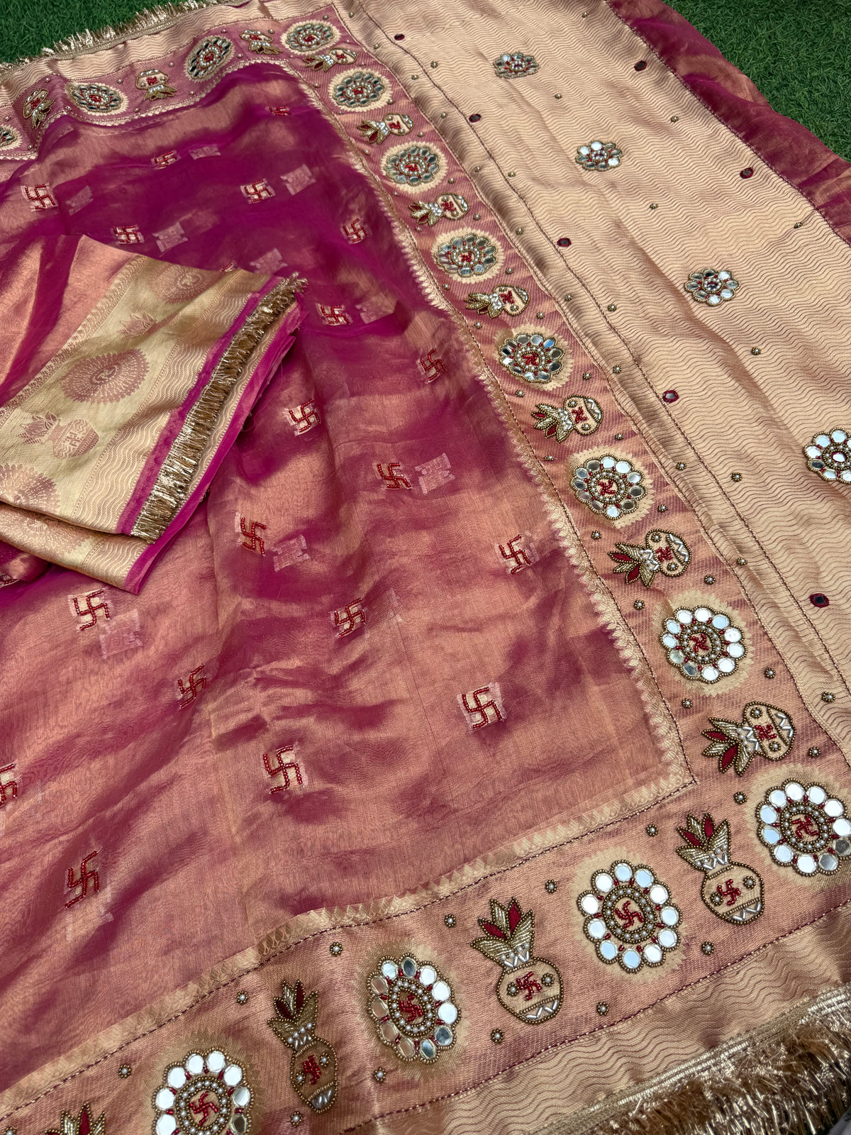 Gulabi Balam