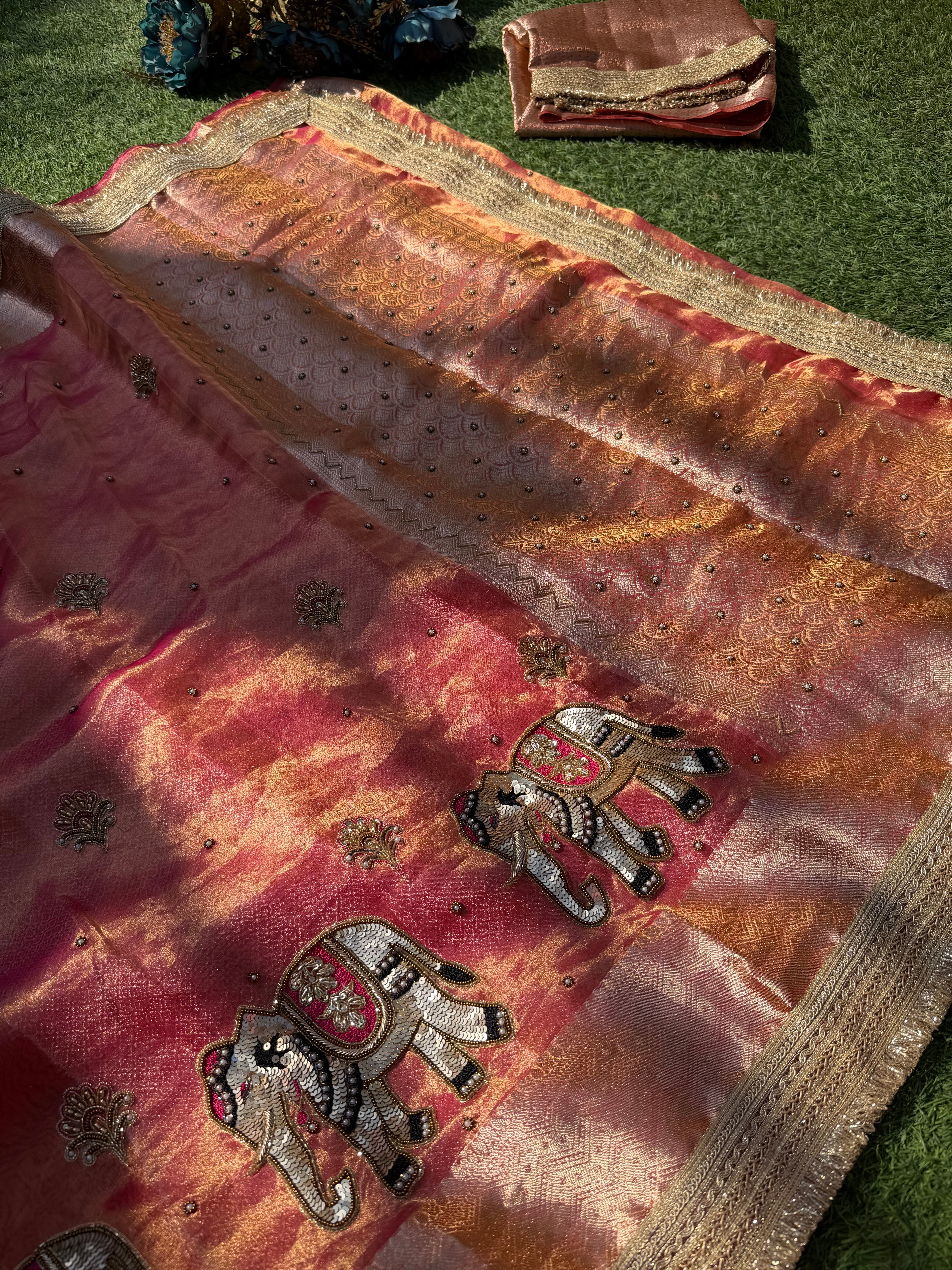 Roof Afza With Jugnis