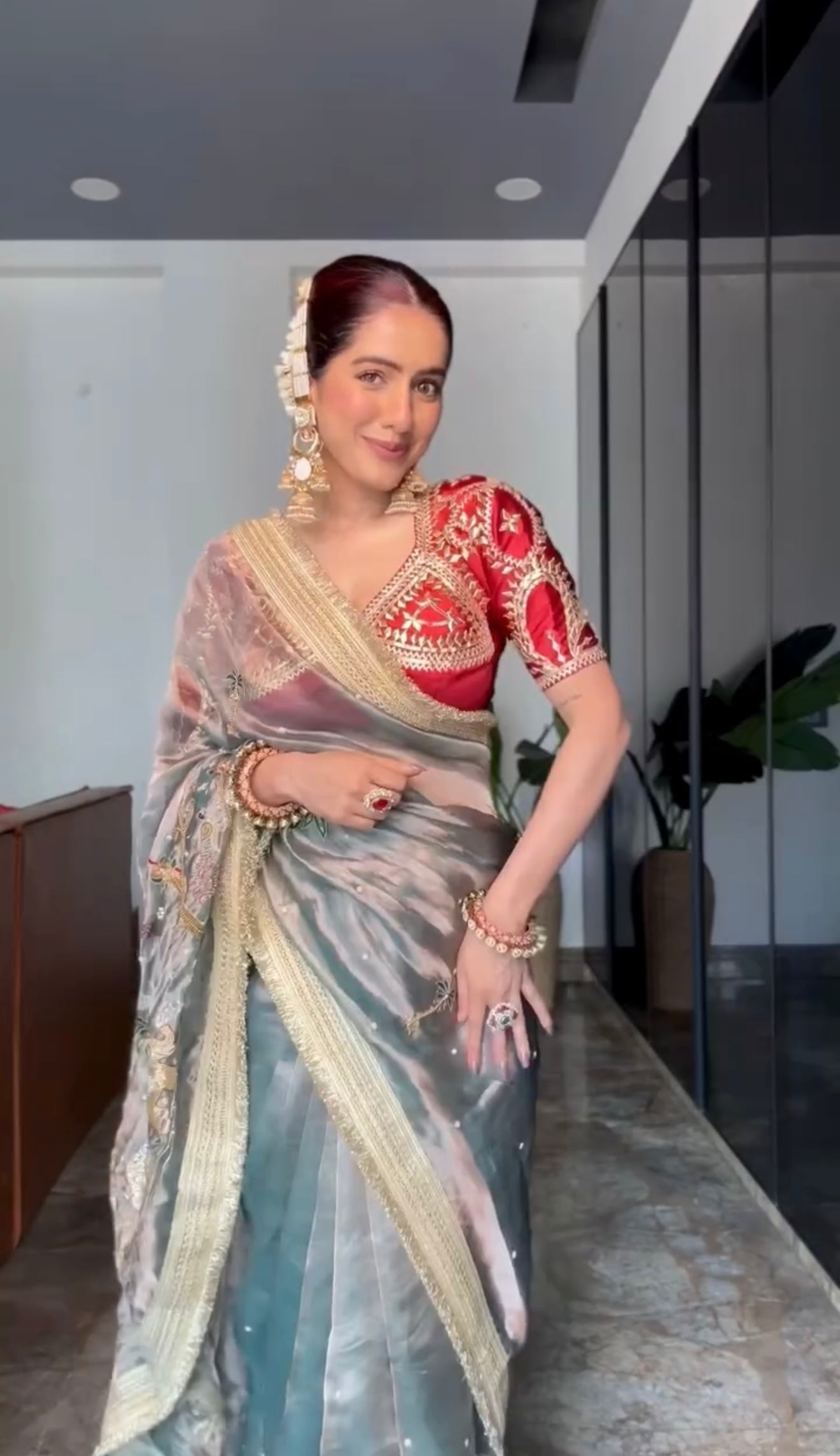 Shreya Siddharth Arora Waali Saree