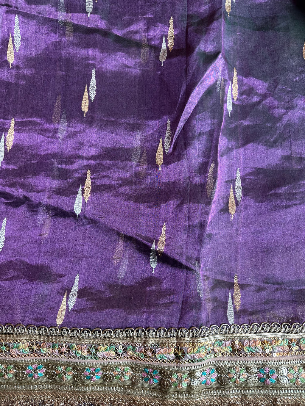 Pure Tissue Silk Saree With Kaduwa Booti