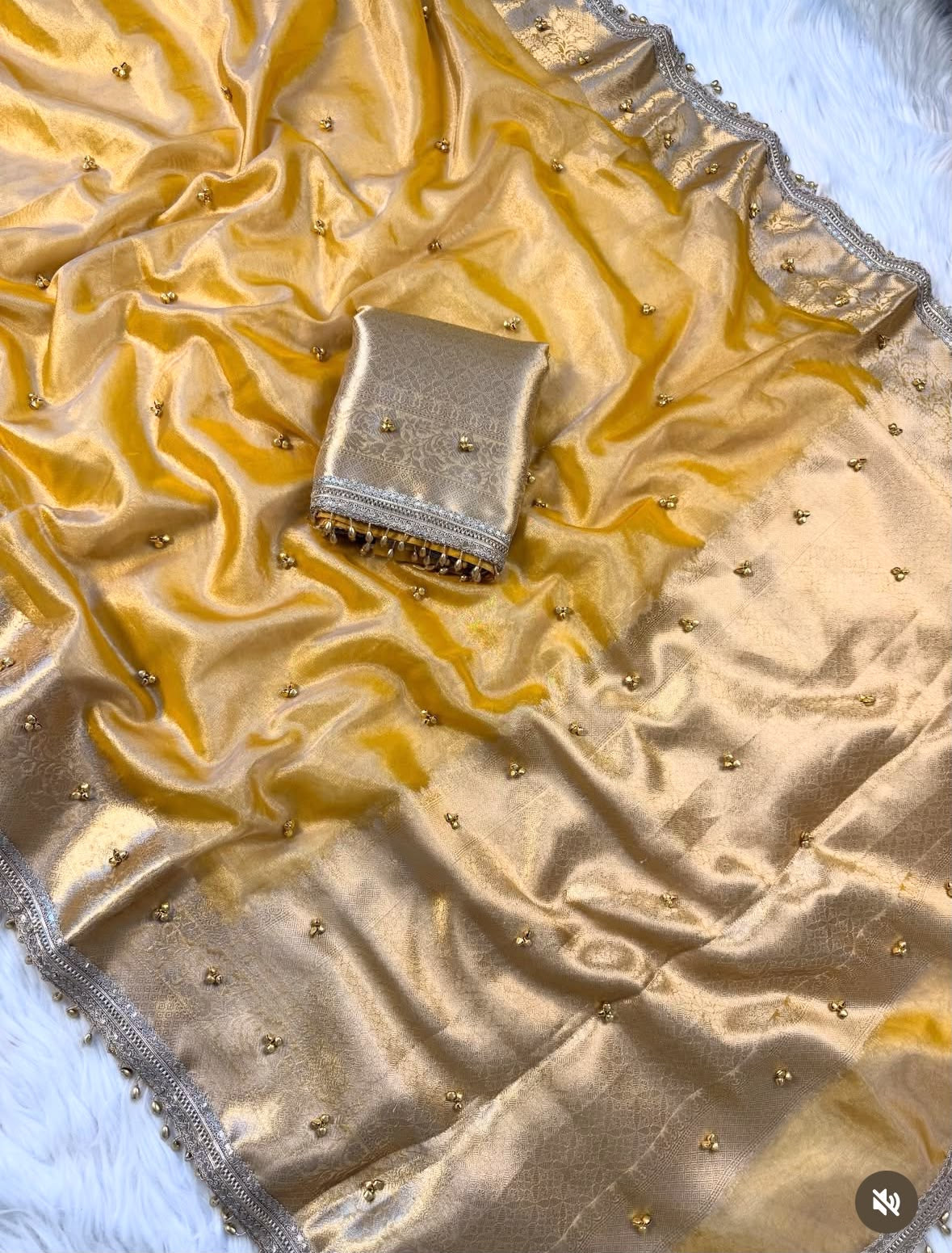 Viral Ghunghroo Waali Saree