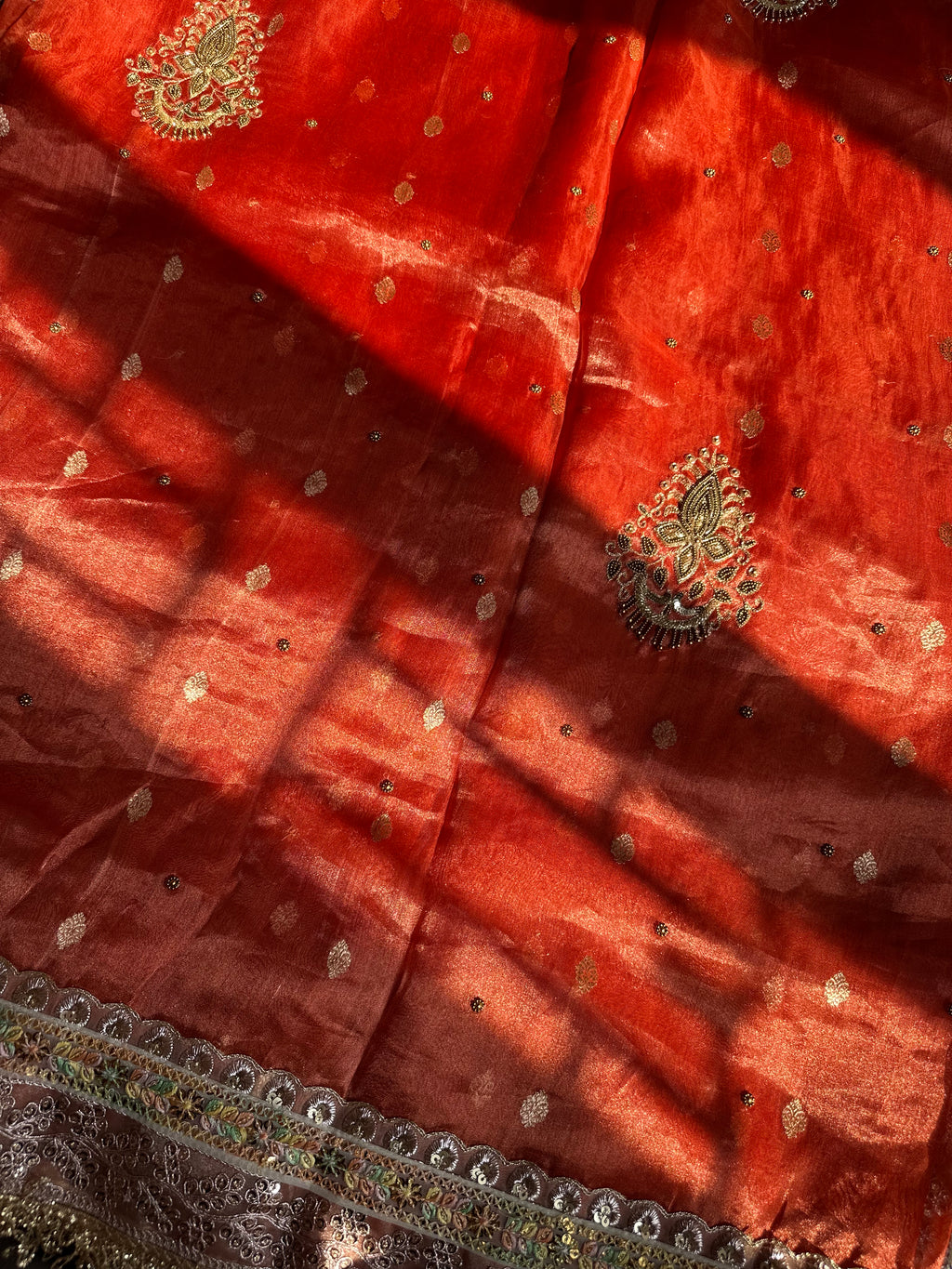 Pure Tissue Silk Saree With Kaduwa Booti