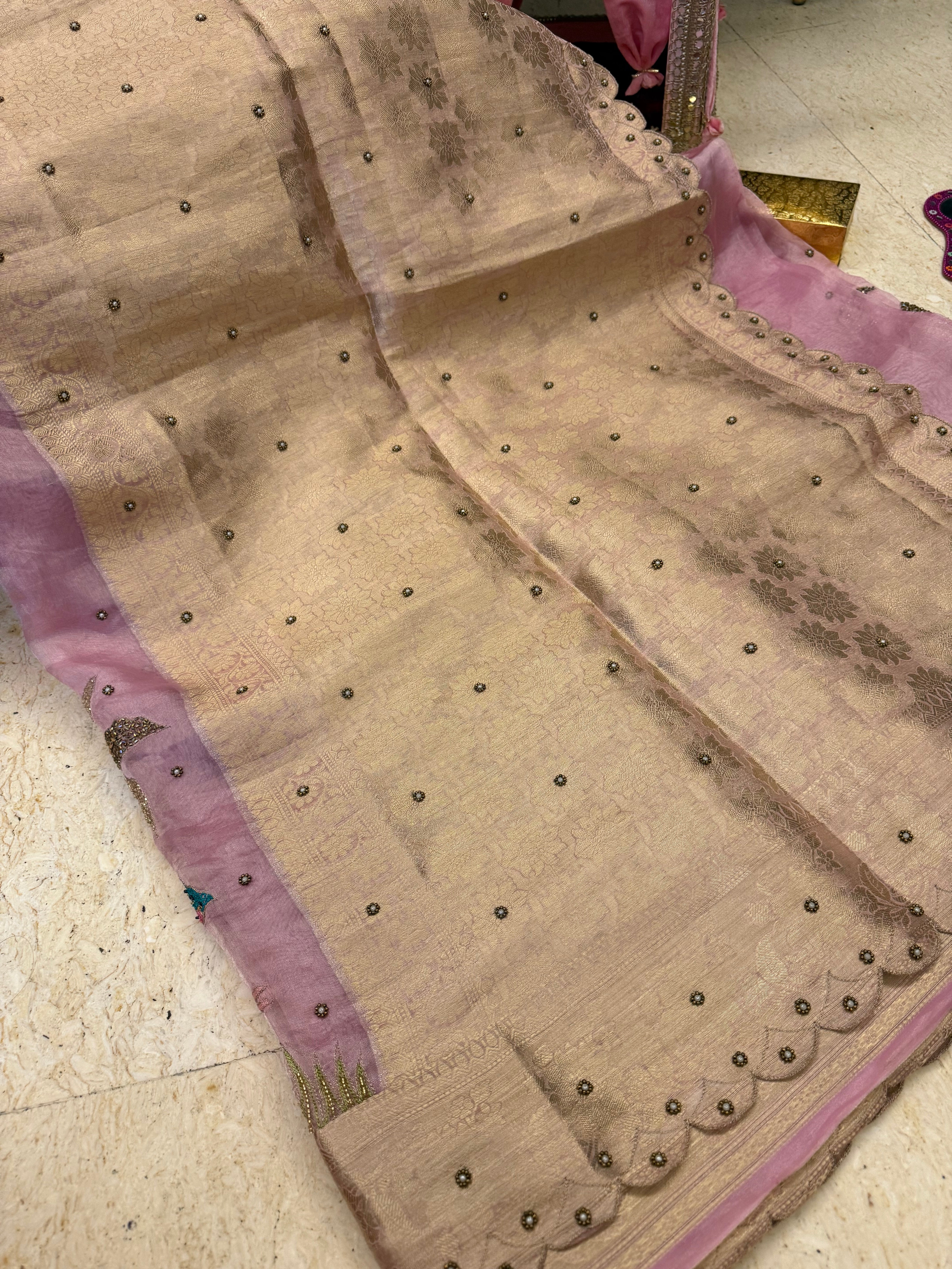 Handwoven Pure Tissue Silk Saree