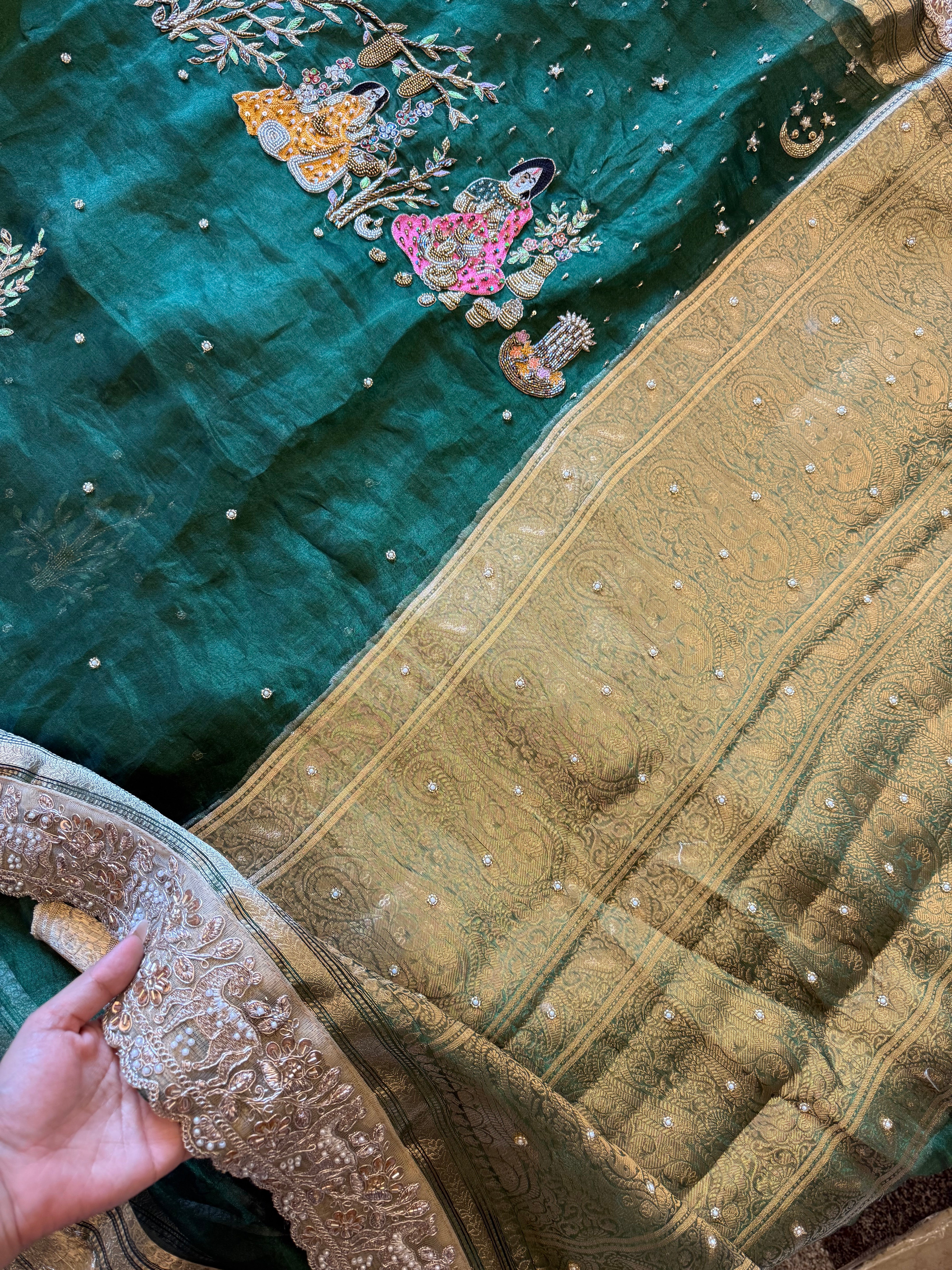 Teej Waali Saree