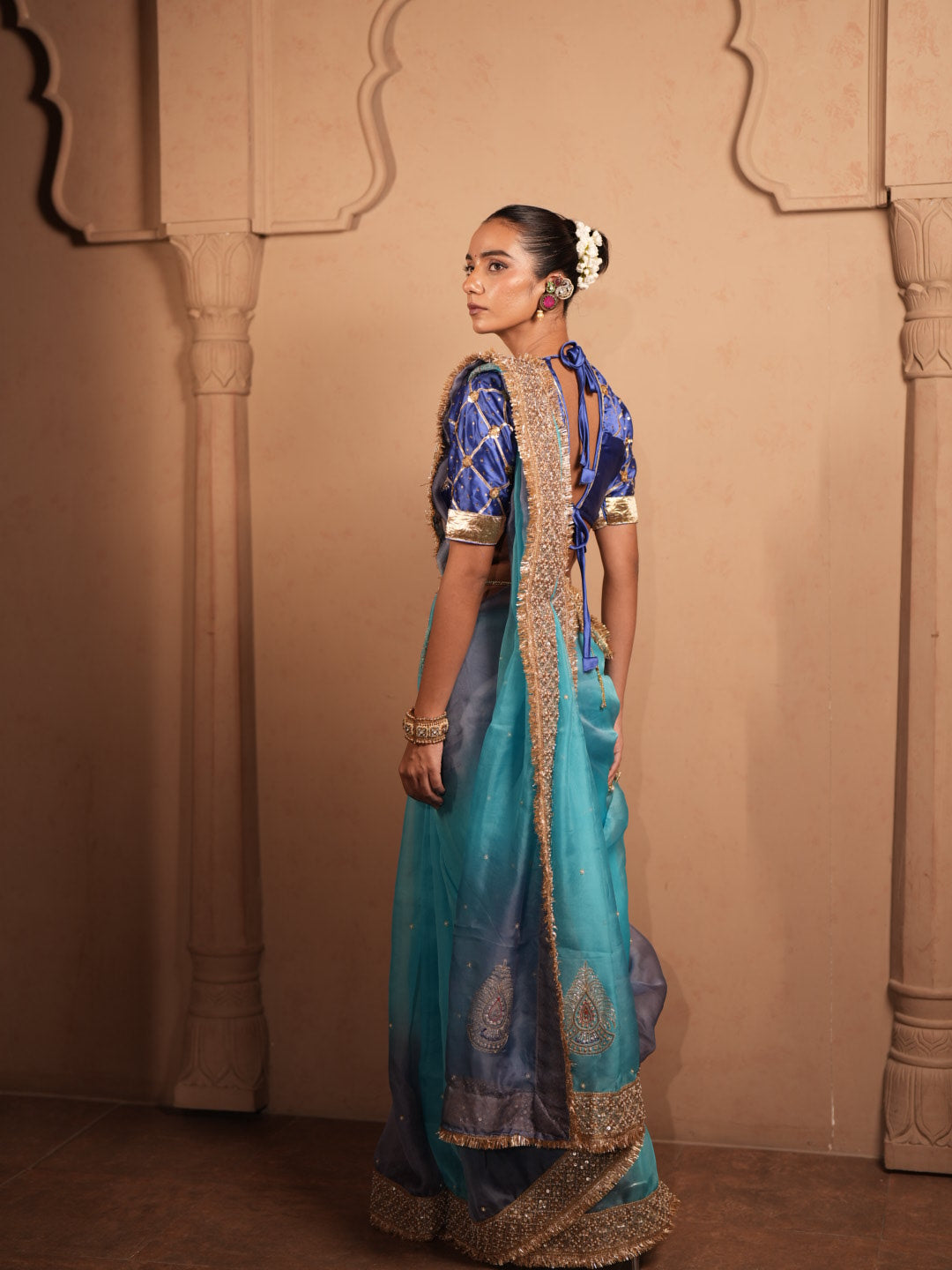 Laila- Sitara Aangi Saree Set
