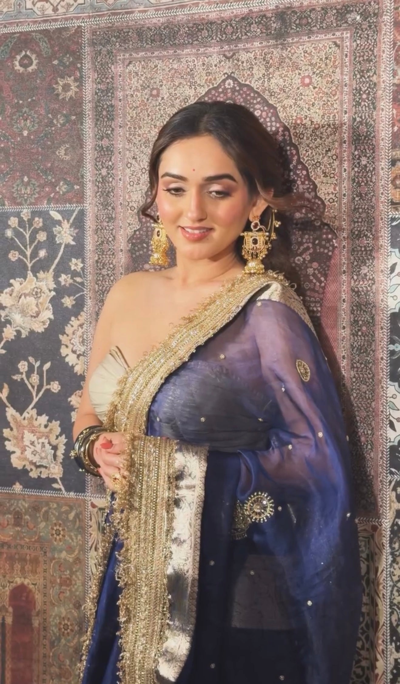 Tanya Waali Saree